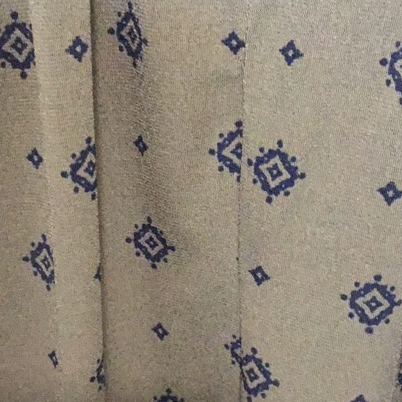 Liz Claiborne Blouse - Picture 3 of 5